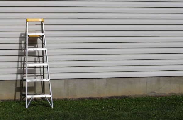 Siding Service in Newark