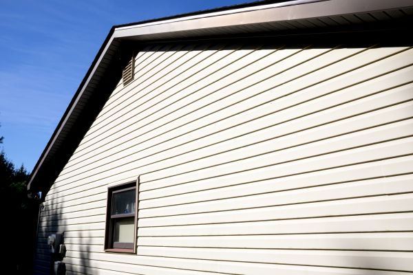 Dutch Lap Siding Installation in Newark
