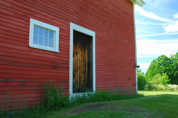 Wood Barn Siding Installation in Newark